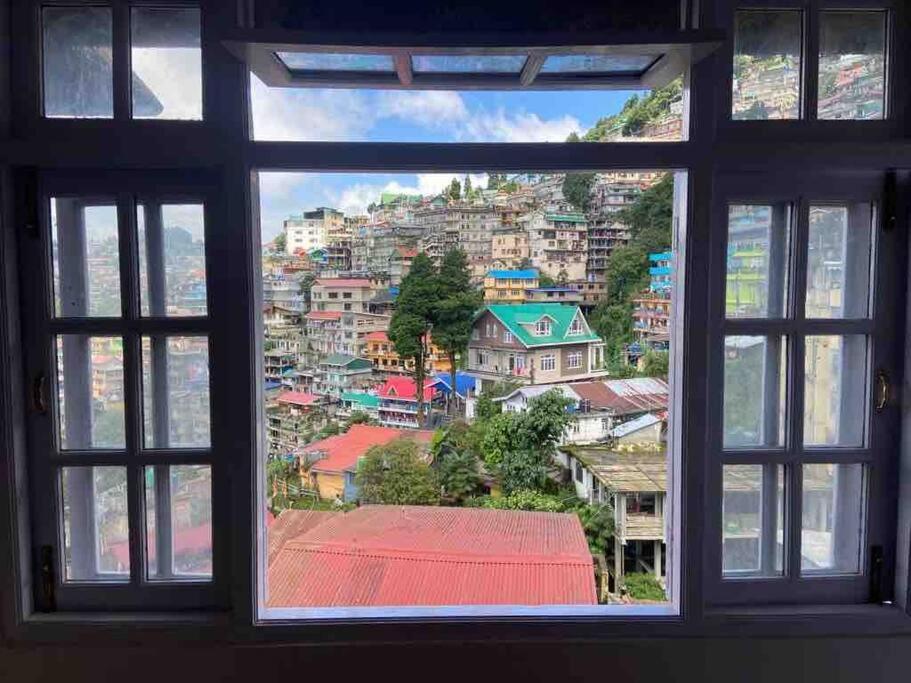 Norbu'S Homestay ดาร์จีลิง ภายนอก รูปภาพ