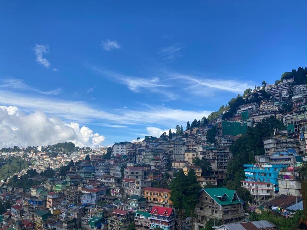 Norbu'S Homestay ดาร์จีลิง ภายนอก รูปภาพ
