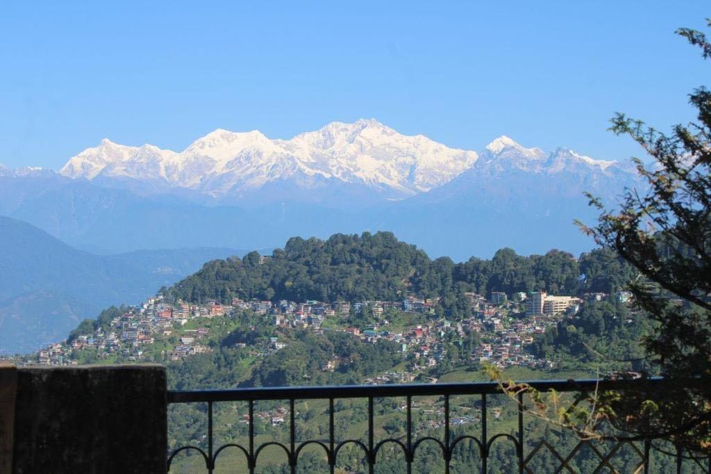Norbu'S Homestay ดาร์จีลิง ภายนอก รูปภาพ