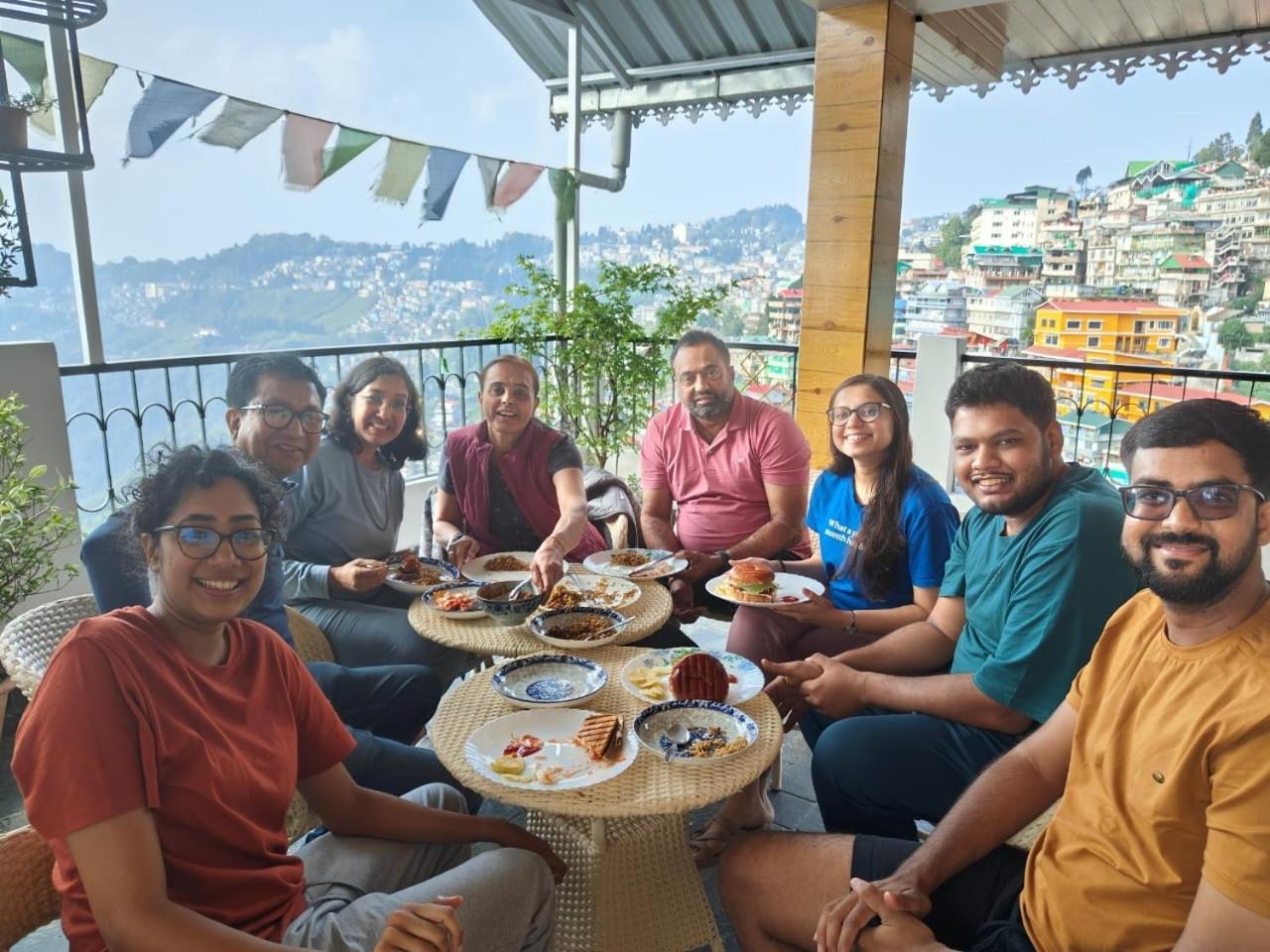 Norbu'S Homestay ดาร์จีลิง ภายนอก รูปภาพ
